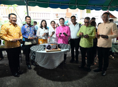 ”เข้าร่วมพิธีสมโภชองค์พระกฐินพระราชทานของกรมส่งเสริมสหกรณ์ ... พารามิเตอร์รูปภาพ 9