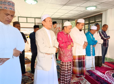 จัดกิจกรรมพิธีละหมาดฮายัตและดุอาร์ และพิธีเจริญพระพุทธมนต์ ... พารามิเตอร์รูปภาพ 41